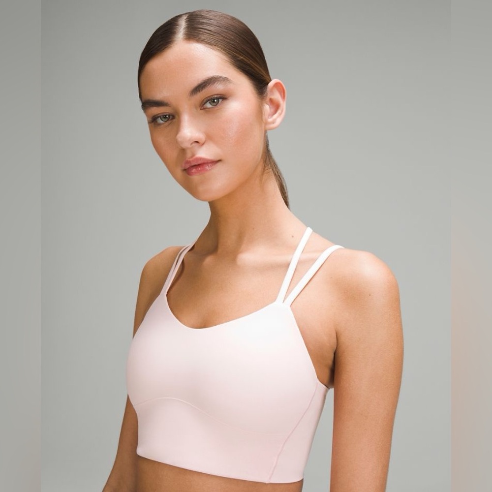 Like a Cloud Longline Bra
Light Support *strawberry milkshake*